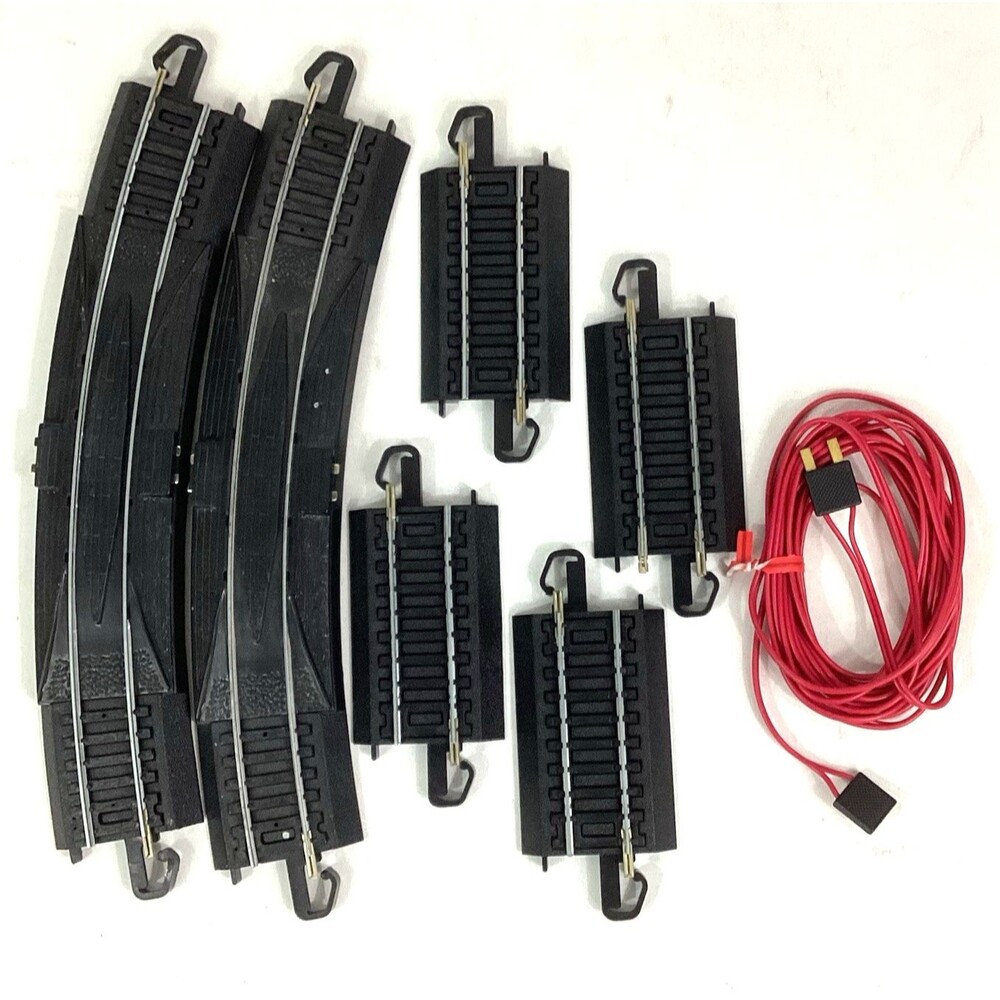 Bachmann E-Z HO Scale Train Track Lot Black Curved+ Mini Straight Wired 7 Pieces